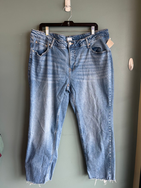 Vist Large View of Product Image Which is Used Time And Tru Denim 20-35