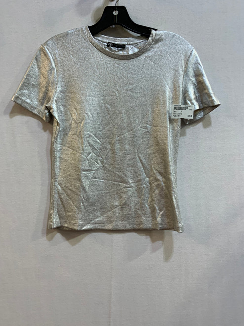 Vist Large View of Product Image Which is Used Zara Short Sleeve Top S-4/6