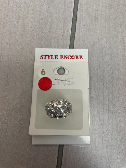 Vist Large View of Product Image Which is Used Unbranded Ring