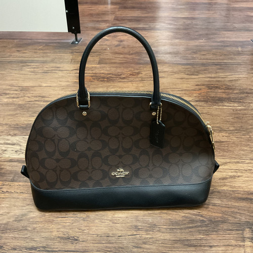 Vist Large View of Product Image Which is Used Coach Large Leather Handbag