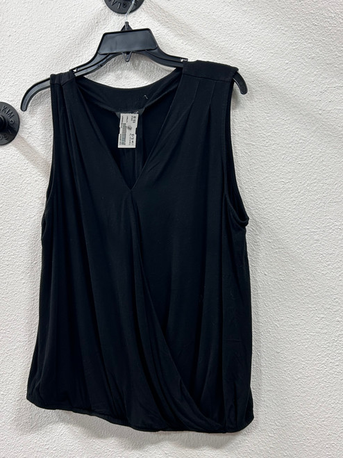 Vist Large View of Product Image Which is Used Unbranded Sleeveless Top XL-16