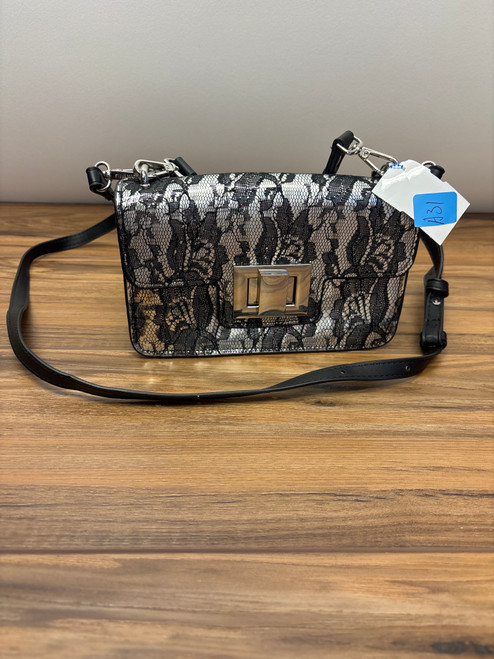 Vist Large View of Product Image Which is Used Unbranded Small Leather Handbag