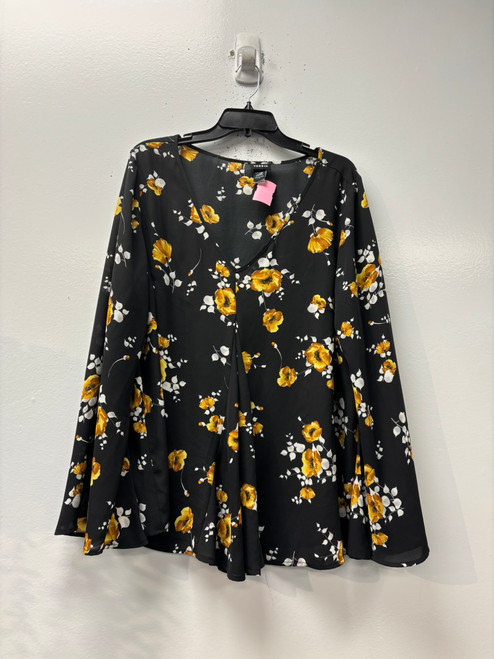 Vist Large View of Product Image Which is Used Torrid Long Sleeve Top XL-16