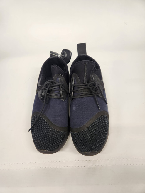 Vist Large View of Product Image Which is Used Nike Mens Athletic Shoes 10