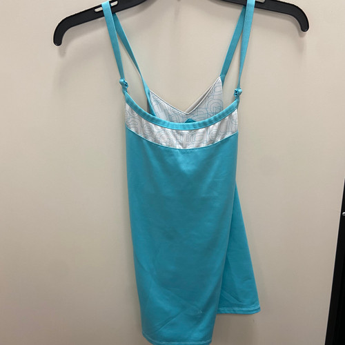 Vist Large View of Product Image Which is Used Under Armour Tank Top F L-12/14