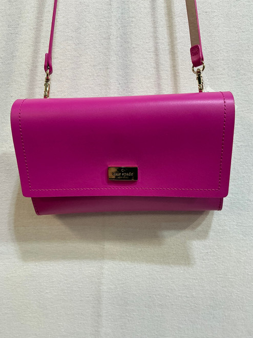 Used Kate Spade New York Small Leather Handbag 60126-S000402834 Vist Large View of Product Image Which is Used Kate Spade New York Small Leather Handbag