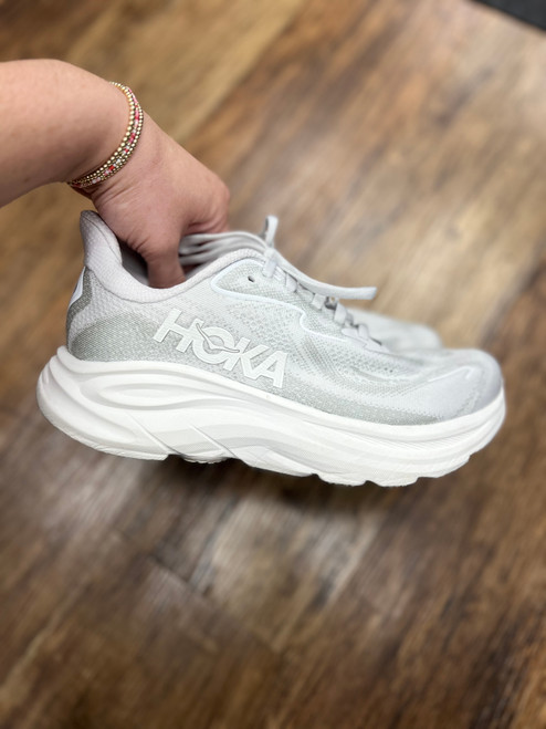 Vist Large View of Product Image Which is Used HOKA Performance Shoes 8