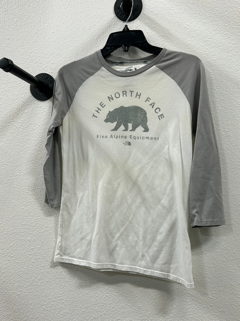 Vist Large View of Product Image Which is Used The North Face Active Long Sleeve S-4/6