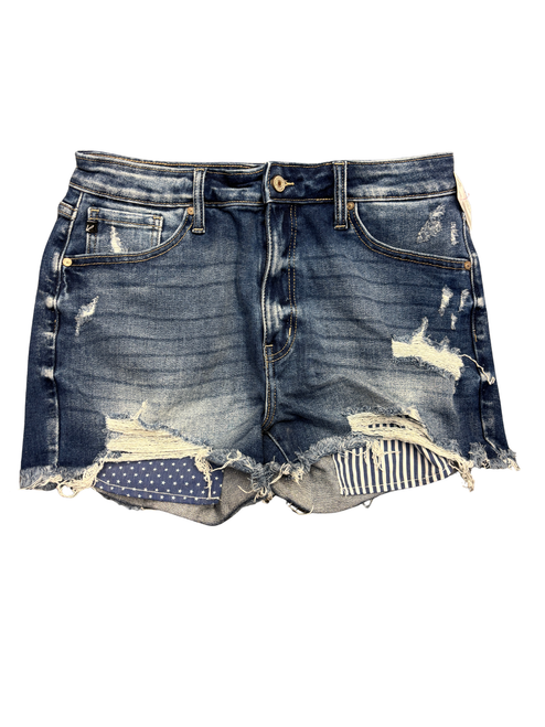 Vist Large View of Product Image Which is Used Kancan Shorts P 10-30