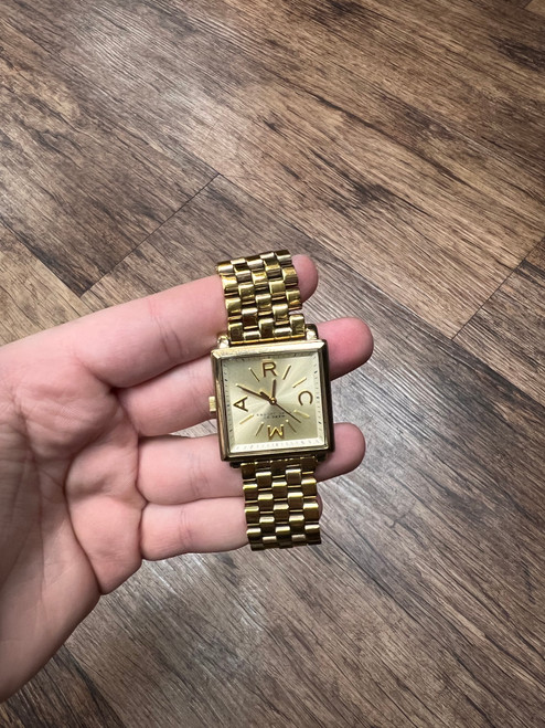 Vist Large View of Product Image Which is Used Marc Jacobs Watch