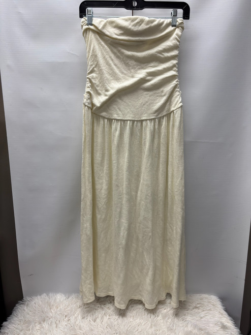 Vist Large View of Product Image Which is Used Fp Beach Short Dress B M-8/10