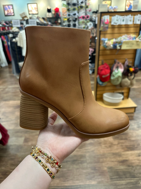 Vist Large View of Product Image Which is Used kork-ease Ankle Boots 9.5