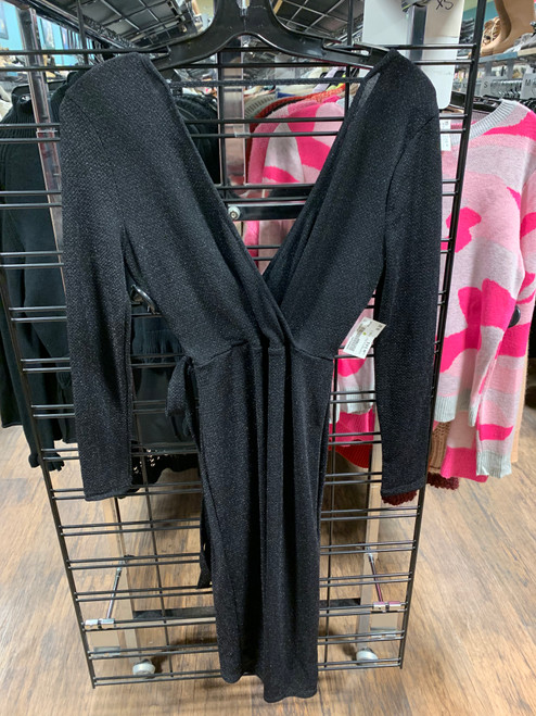 Vist Large View of Product Image Which is Used Unbranded Short Dress B S-4/6