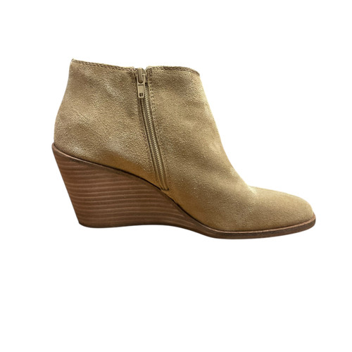 Vist Large View of Product Image Which is Used Lucky Brand Ankle Boots 9.5