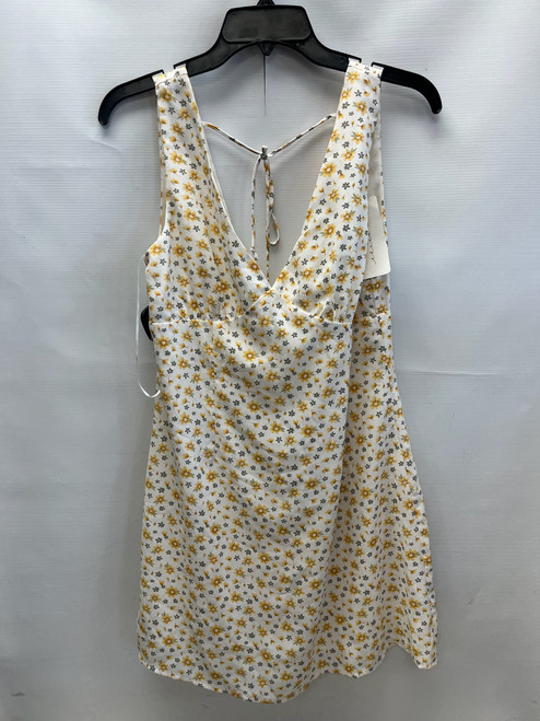 Vist Large View of Product Image Which is Used American Threads Short Dress B L-12/14