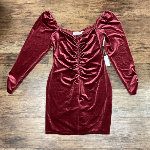 Vist Large View of Product Image Which is Used Astr Short Dress B L-12/14