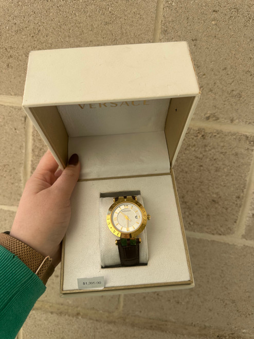 Vist Large View of Product Image Which is Used Versace Mens Watch