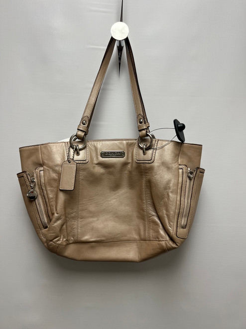 Vist Large View of Product Image Which is Used Coach Large Handbag