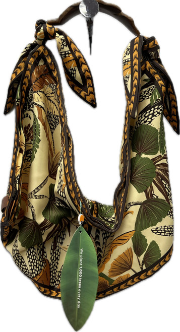 Vist Large View of Product Image Which is Used Farm Rio Large Handbag