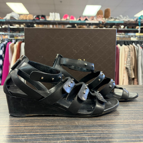 Vist Large View of Product Image Which is Used Gucci Wedge Sandals 11