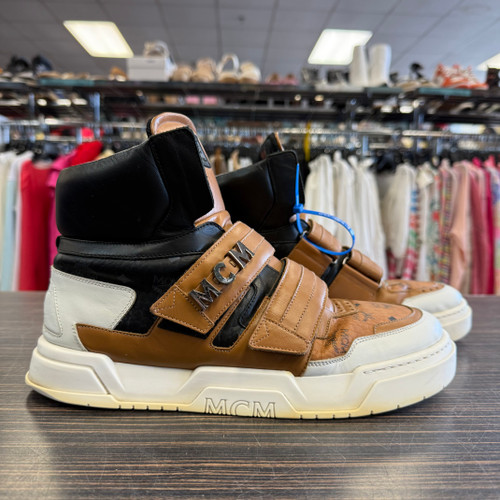 Vist Large View of Product Image Which is Used MCM Mens Casual Shoes 10