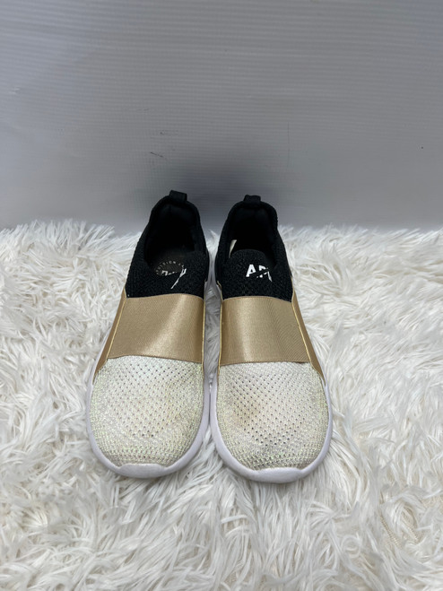 Vist Large View of Product Image Which is Used APL Performance Shoes 5