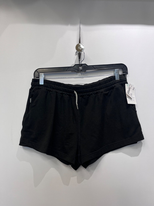 Vist Large View of Product Image Which is Used Vuori Active Shorts 16-33