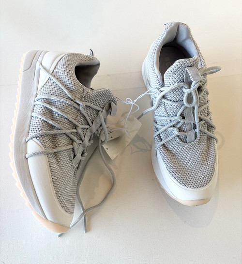 Vist Large View of Product Image Which is Used Champion Performance Shoes 8.5