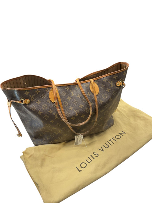 Vist Large View of Product Image Which is Used Louis Vuitton Xlarge Leather Handbag