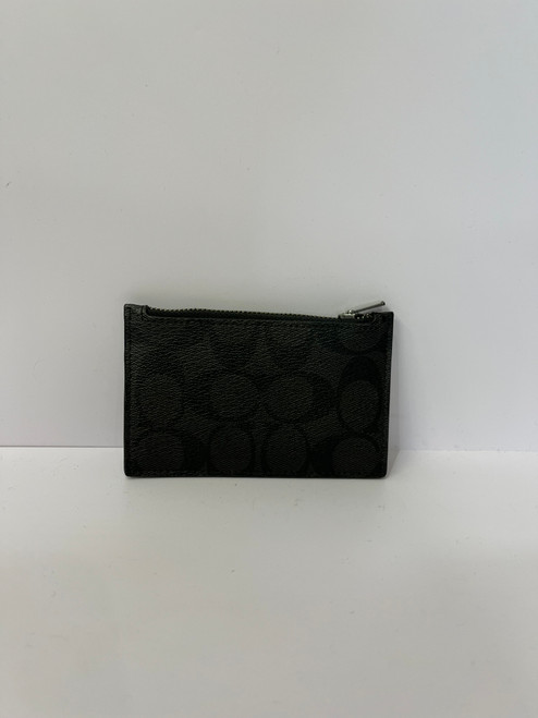 Vist Large View of Product Image Which is Used Coach Wallet