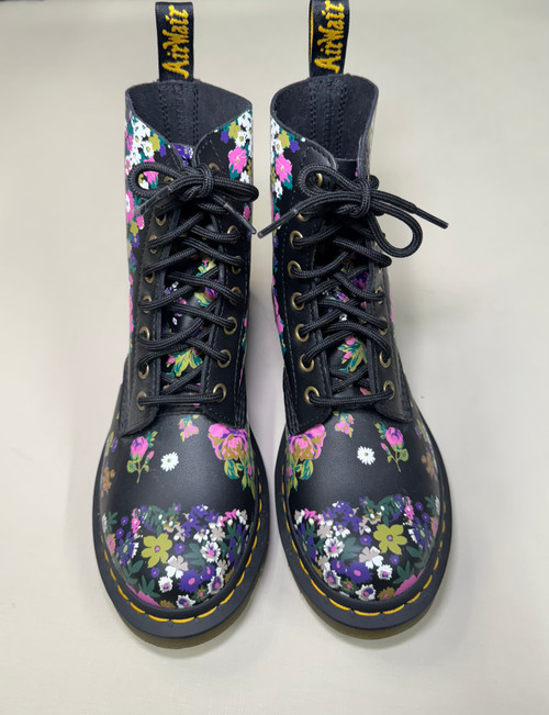 Vist Large View of Product Image Which is Used Dr. Martens Outerwear Boots 6
