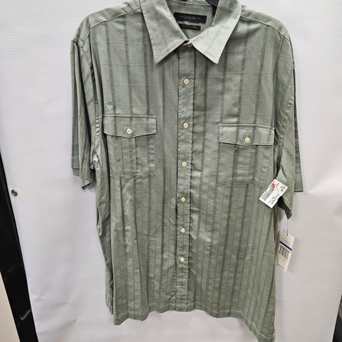 Vist Large View of Product Image Which is NWT Unbranded Mens Short Sleeve Top XL/17-17.5