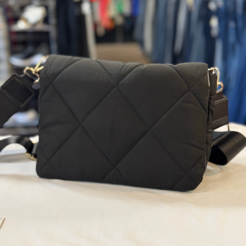 Vist Large View of Product Image Which is Used Chico's Small Handbag