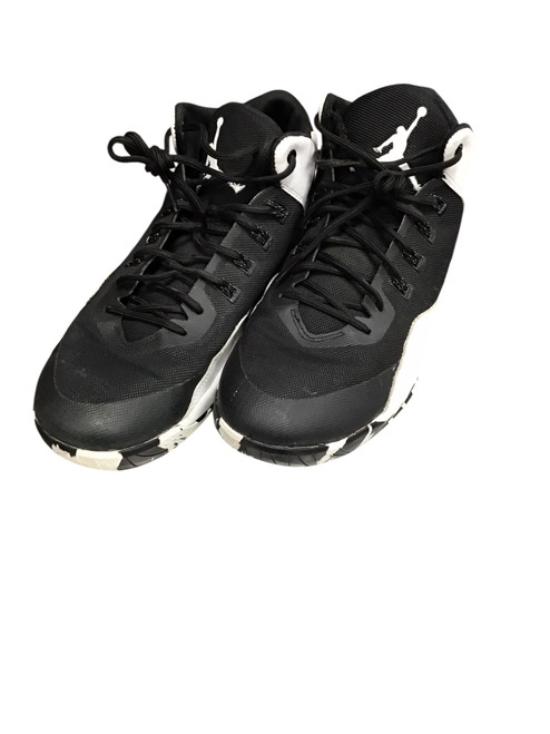 Vist Large View of Product Image Which is Used Jordan Mens Athletic Shoes 13