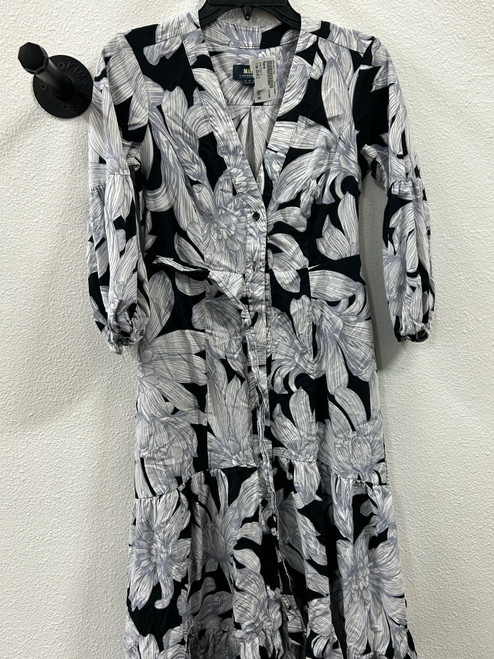 Used Maeve Long Dress B XS-0/2 60005-S001067724 Vist Large View of Product Image Which is Used Maeve Long Dress B XS-0/2