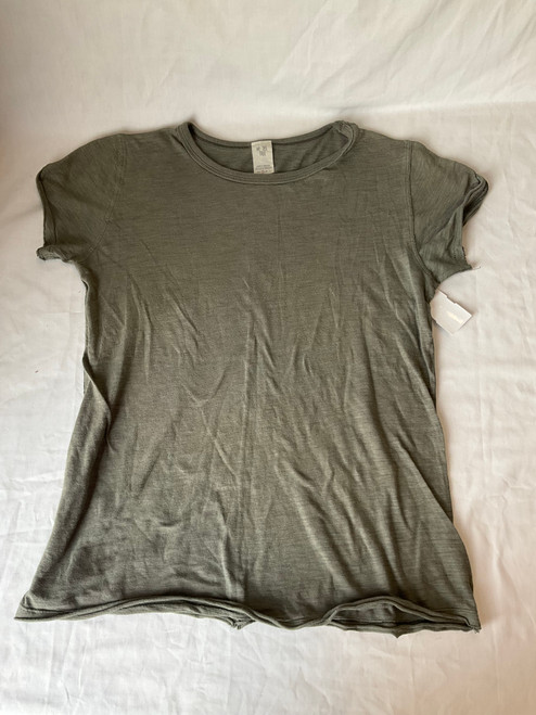 Vist Large View of Product Image Which is Used Free People T-Shirt F S-4/6