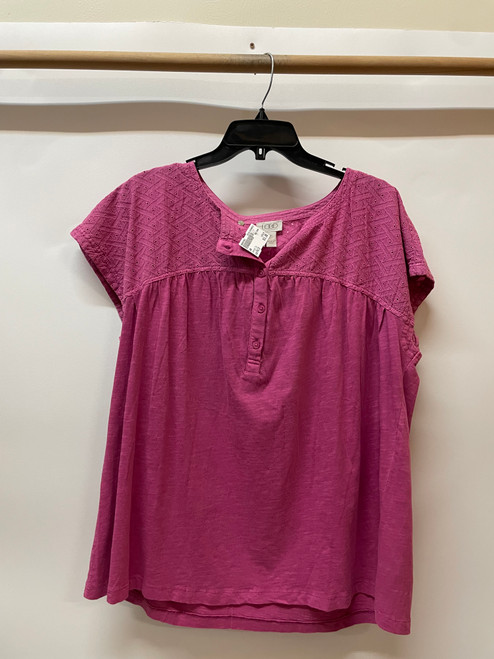 Vist Large View of Product Image Which is Used Logo Sleeveless Top M-8/10