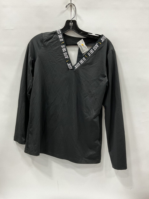 Vist Large View of Product Image Which is Used Nike Active Long Sleeve S-4/6