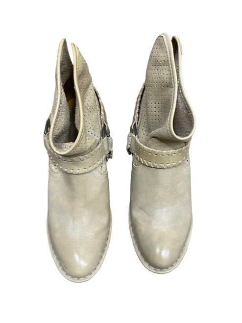 Vist Large View of Product Image Which is Used Bussola Ankle Boots 8.5