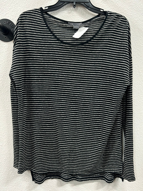 Vist Large View of Product Image Which is Used Unbranded Long Sleeve Top XS-0/2