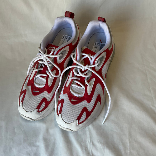 Vist Large View of Product Image Which is Used Nike Mens Athletic Shoes 8.5