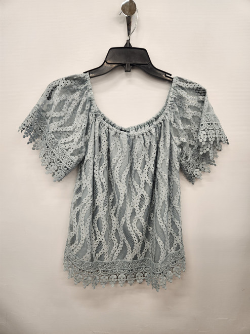 Vist Large View of Product Image Which is Used Daytrip Short Sleeve Top M-8/10