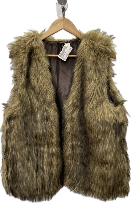 Vist Large View of Product Image Which is Used Divided By H&M Vest L-12/14