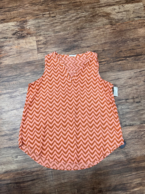Vist Large View of Product Image Which is Used Maurices Tank Top XXL-20