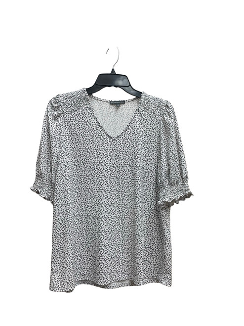 Vist Large View of Product Image Which is Used Adrianna Papell Short Sleeve Top M-8/10