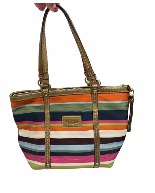 Vist Large View of Product Image Which is Used Unbranded Large Handbag