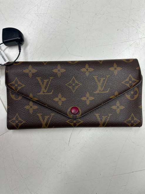 Vist Large View of Product Image Which is Used Louis Vuitton Trifold Leather Wallet