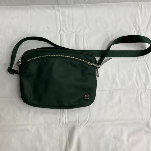 Vist Large View of Product Image Which is Used Lululemon Athletica Small Handbag