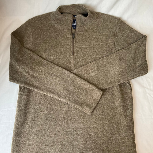 Vist Large View of Product Image Which is Used Gap Mens Sweatshirt M