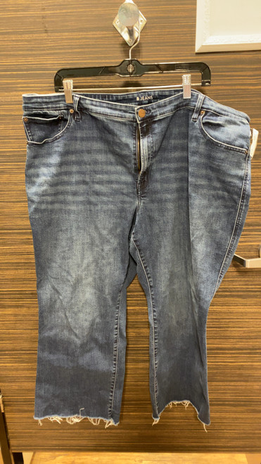 Vist Large View of Product Image Which is Used Unbranded Capri 20-35